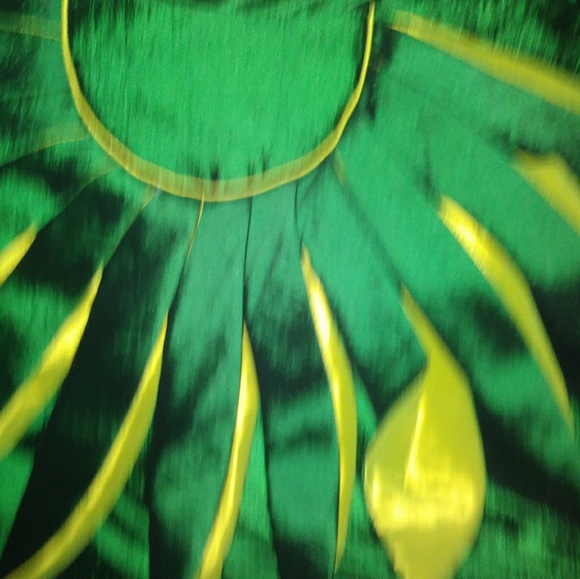 😱😱 CRAZY FINAL SALE!!!😱😱Vintage dress - Picture 7 of 8